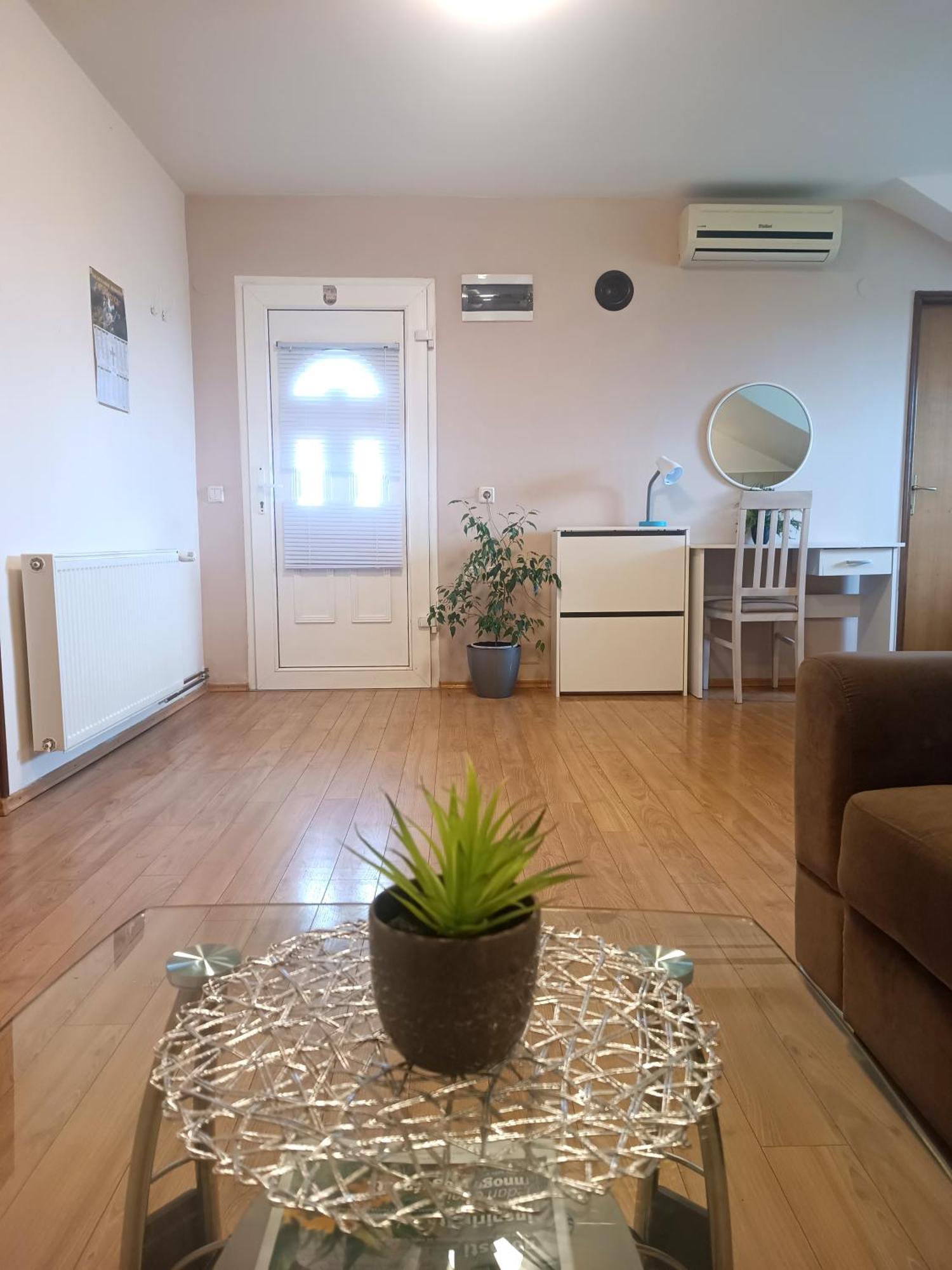 Apartman Petra Zabok Exterior photo